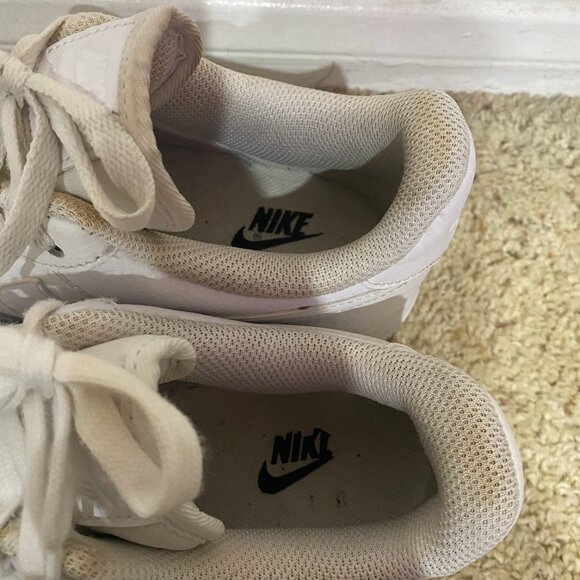 Air Force One with Pearl Detail - Picture 6 of 8